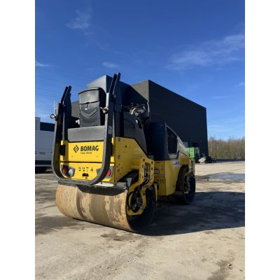 Rouleau Bomag BW120