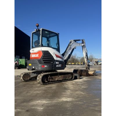 Mini-pelle Bobcat E35z