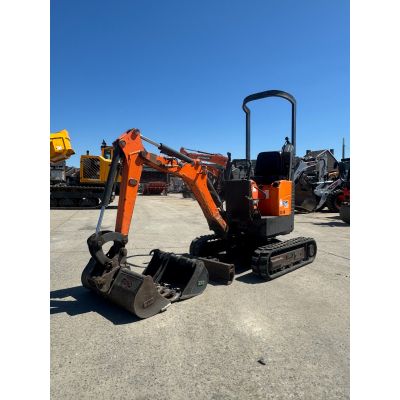 Pelle sur pneus DX10 2019 (ID7240)